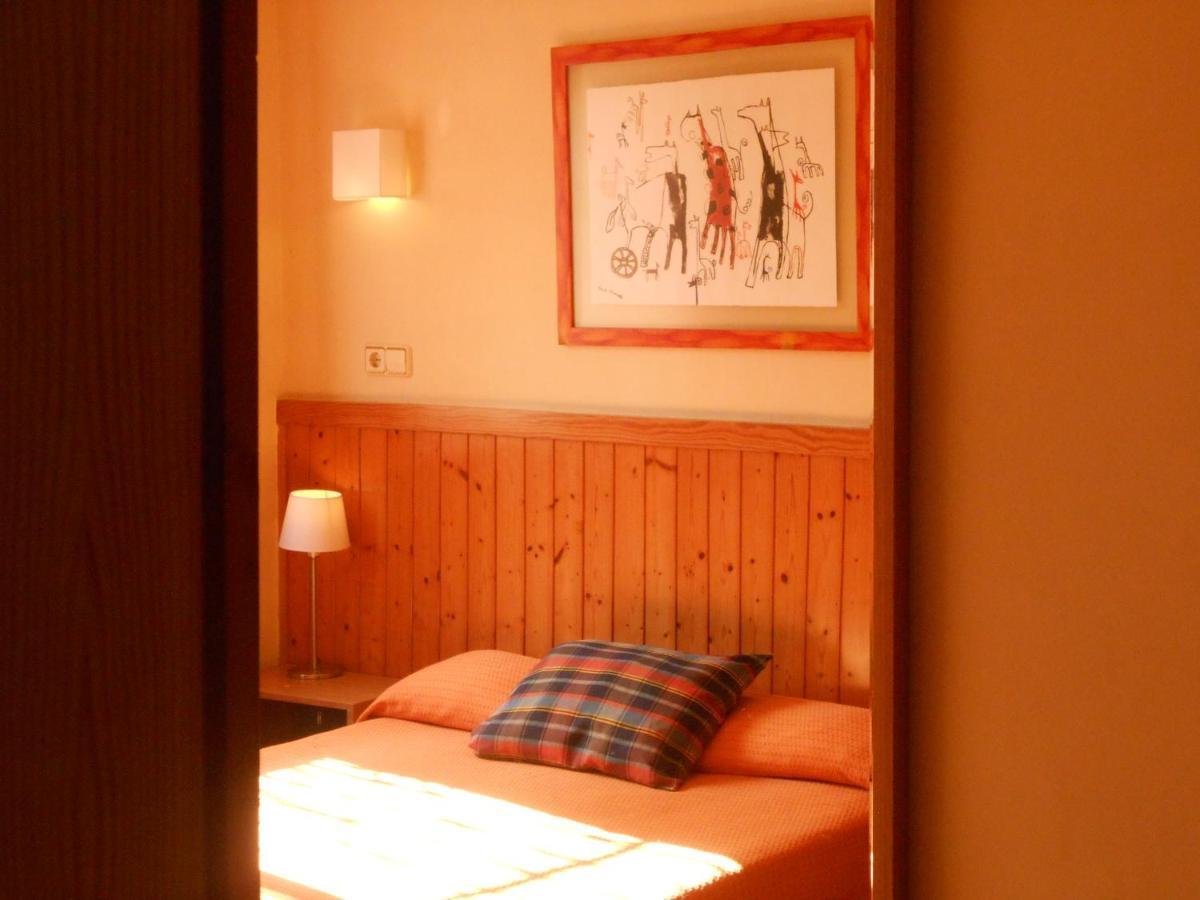 Hostal El Callejon Таррагона Экстерьер фото