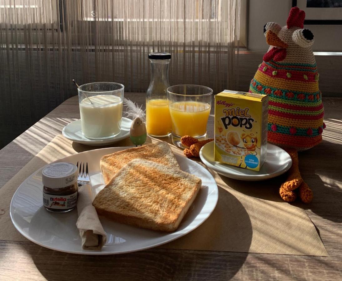 Hostal El Callejon Таррагона Экстерьер фото